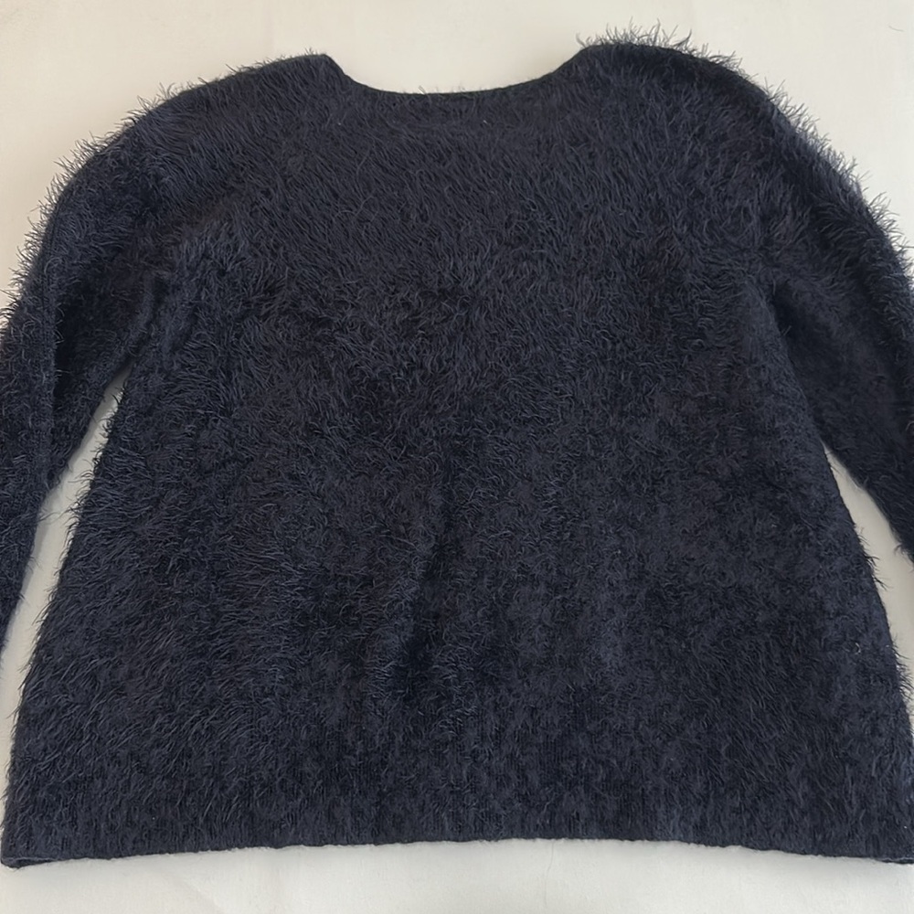 NWOT Lou & Gray Dark Blue Eyelash Sweater Size XS - Picture 13 of 14